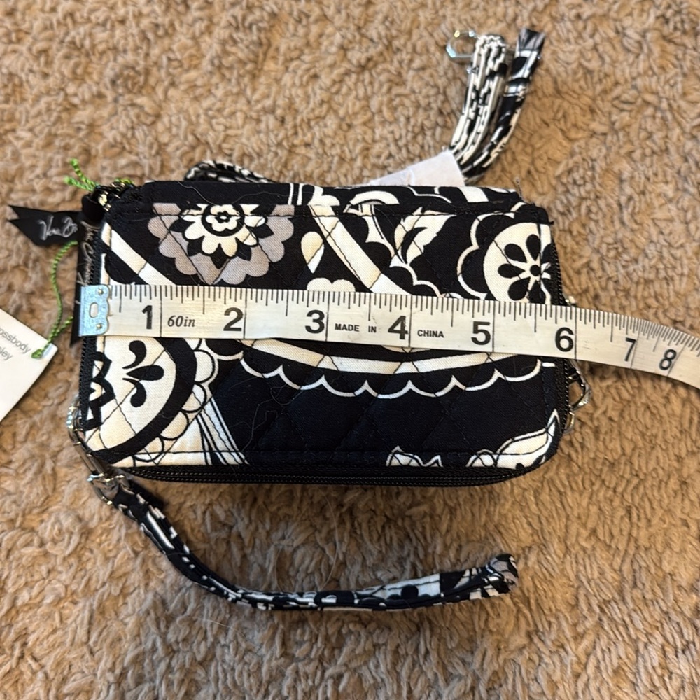 All in one Crossbody - Picture 7 of 9